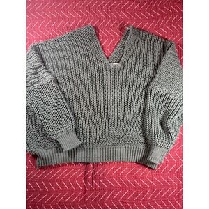 POL Women's Medium Green Chunky‎ Knit V-Neck Oversized Pullover Sweater